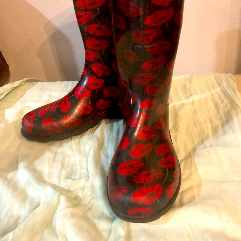 Sloggers Red Poppy Gumboots sz 7